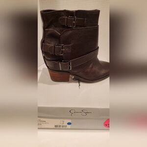 Jessica Simpson Teagan Dark Brown (Fudgie) Ankle Booties 11M